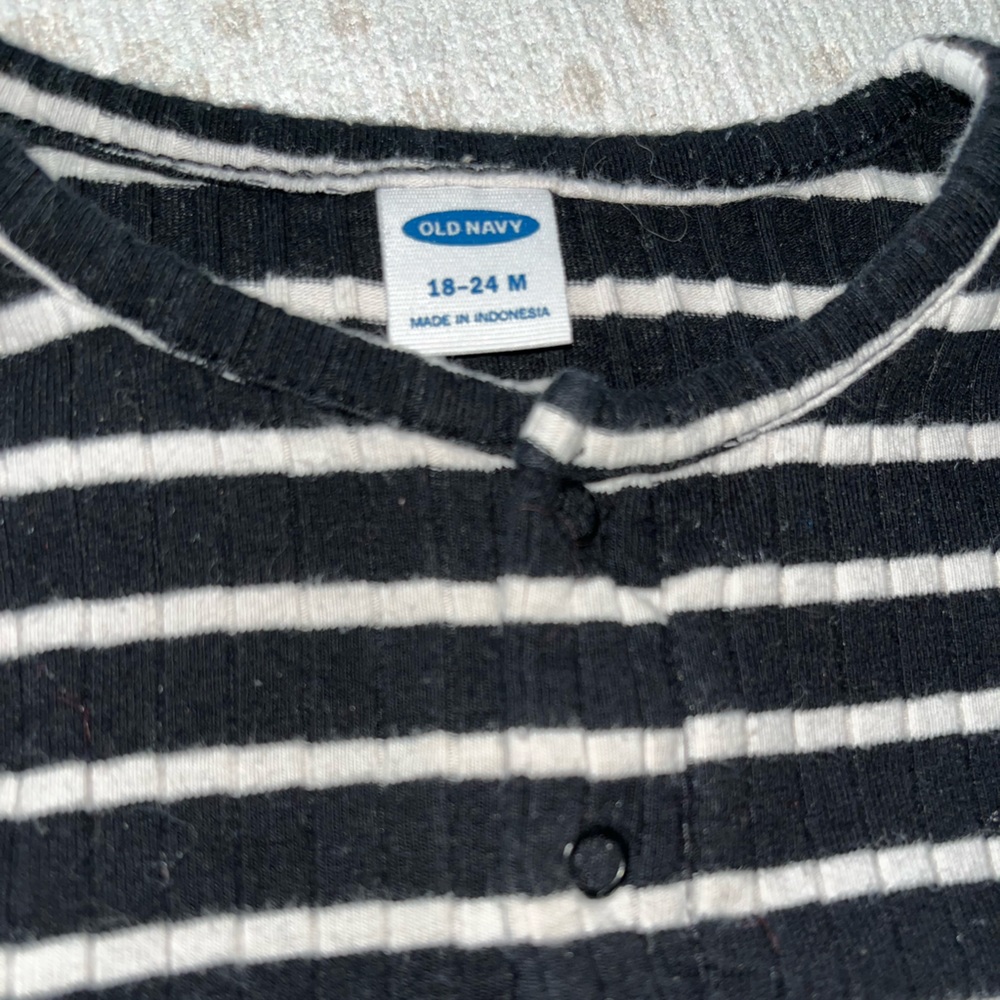 Old Navy Sets - Picture 11 of 13